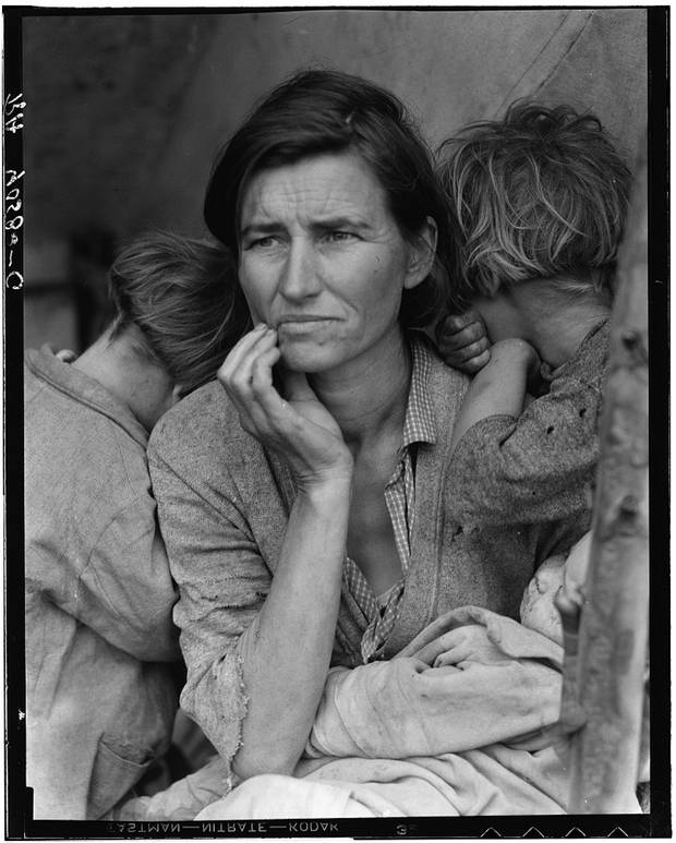 Migrant Mother von Dorothea Lange zeigt das Elend der heimatlosen Farmer, die von der Dürre vertrieben worden waren.
